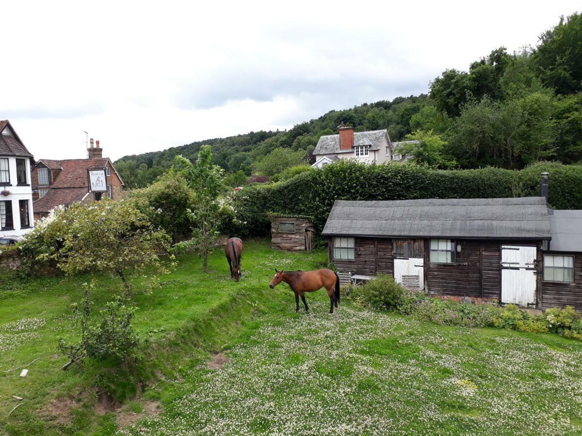 Crockers Farm Villa Dorking Eksteriør bilde